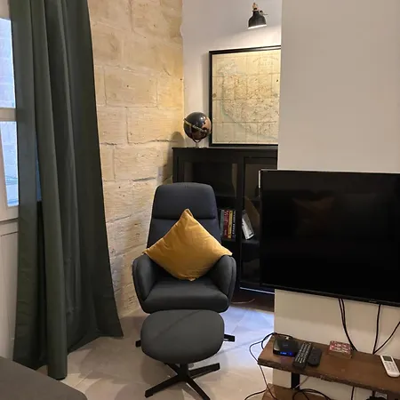 شقة 2 Bedroomed In The Heart Of *